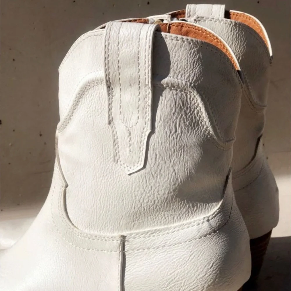 Last Pair New Distressed Western Bootie - Picture 6 of 16